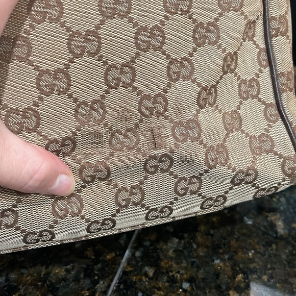 Authentic Gucci vintage tote - Picture 7 of 17
